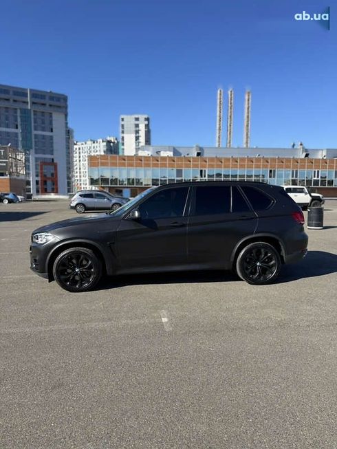 BMW X5 2016 - фото 6