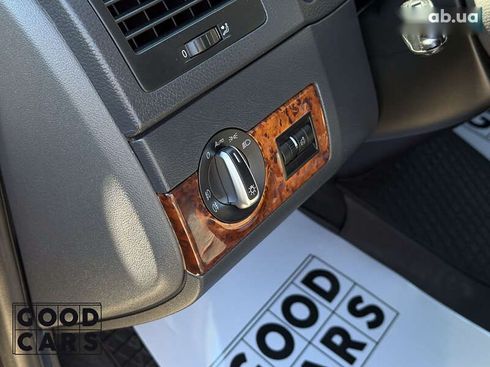 Volkswagen Multivan 2014 - фото 20