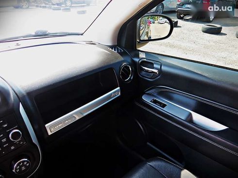 Jeep Compass 2015 - фото 12