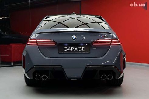 BMW M5 2025 - фото 8