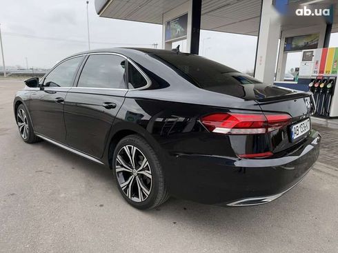 Volkswagen Passat 2019 - фото 12