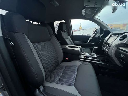 Toyota Tundra 2019 - фото 12