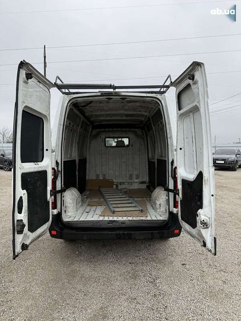 Renault Master 2013 - фото 9