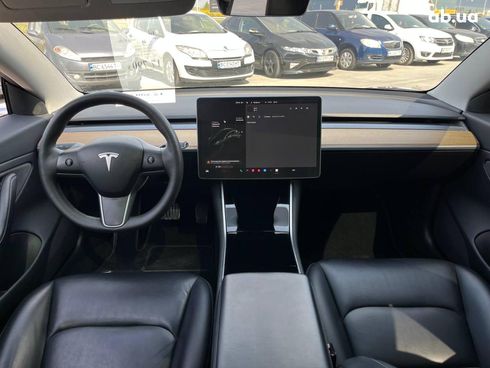 Tesla Model 3 2019 черный - фото 31