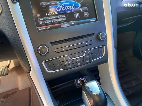 Ford Mondeo 2016 - фото 18