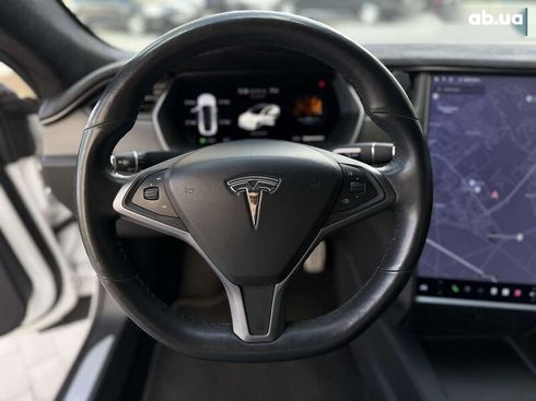 Tesla Model S 2019 - фото 18