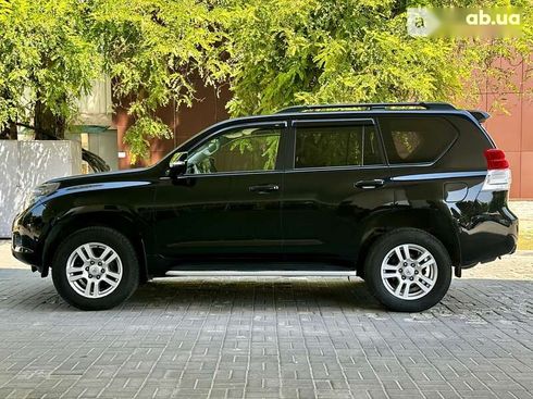 Toyota Land Cruiser Prado 2010 - фото 12