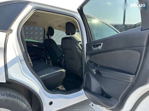 Ford Edge 2016 - фото 22