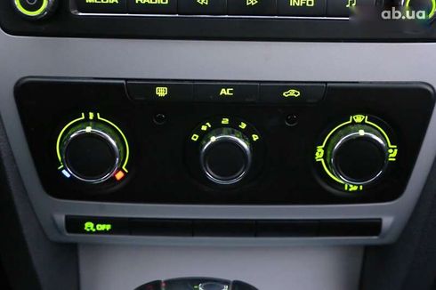 Skoda Octavia 2010 - фото 19