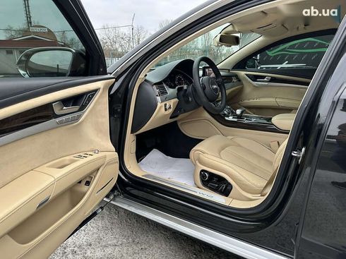 Audi A8 2011 - фото 6