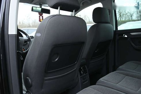 Volkswagen Touran 2004 - фото 24