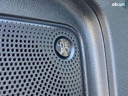 Ford Escape 2019 - фото 16
