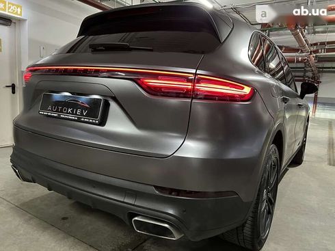 Porsche Cayenne 2018 - фото 12