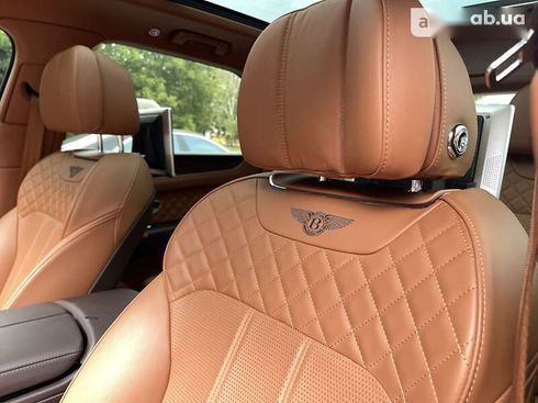 Bentley Bentayga 2017 - фото 22