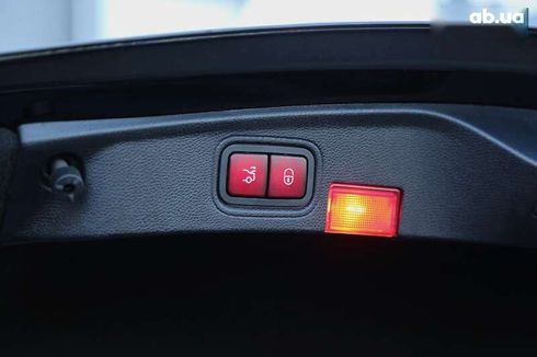 Mercedes-Benz C-Класс 2017 - фото 24