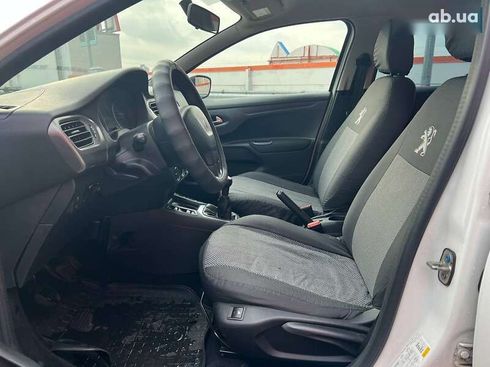 Peugeot 301 2016 - фото 11