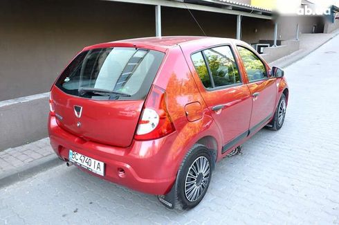 Dacia Sandero 2010 - фото 8