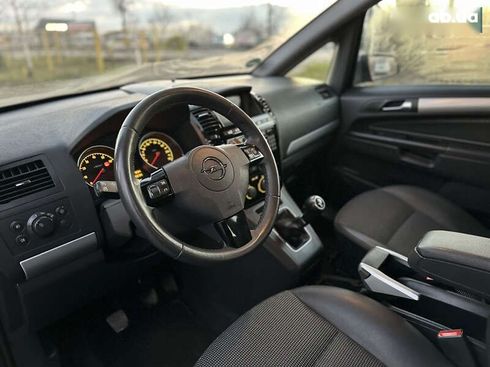 Opel Zafira 2008 - фото 21