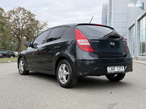 Hyundai i30 2010 - фото 5