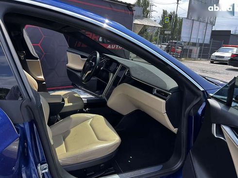 Tesla Model S 2016 - фото 22