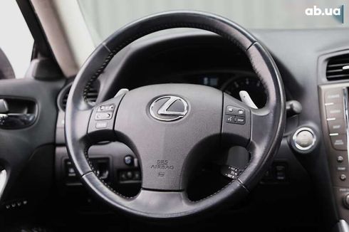 Lexus IS 2010 - фото 16