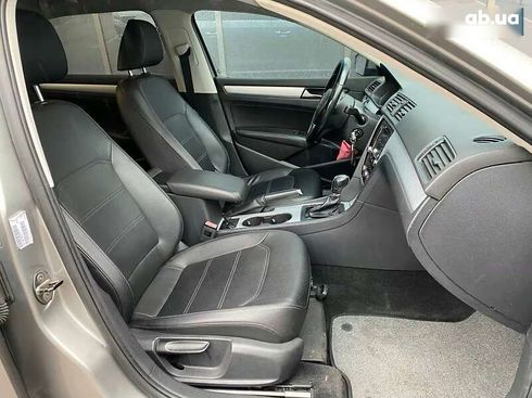 Volkswagen Passat 2013 - фото 23