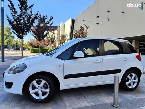 Suzuki SX4 2009 - фото 8