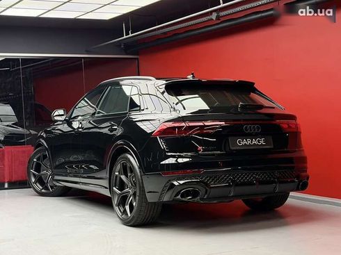 Audi RS Q8 2025 - фото 22