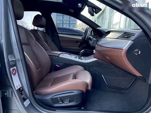 BMW 5 серия 2014 - фото 16