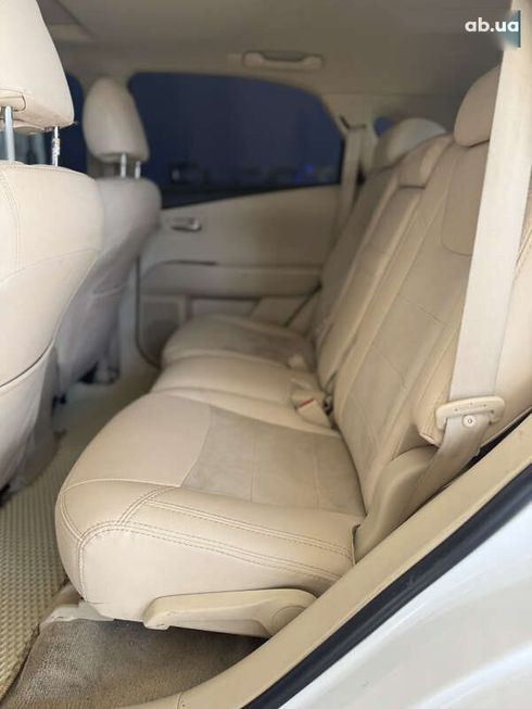Lexus RX 2010 - фото 18