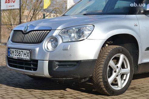 Skoda Yeti 2012 - фото 12