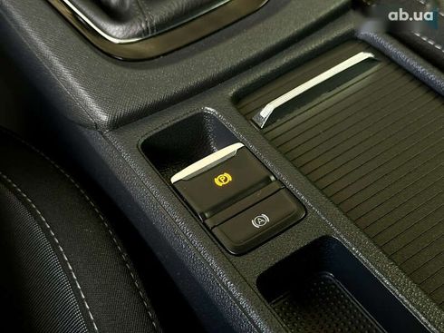 Skoda Octavia 2021 - фото 24