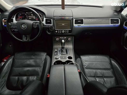 Volkswagen Touareg 2015 - фото 20