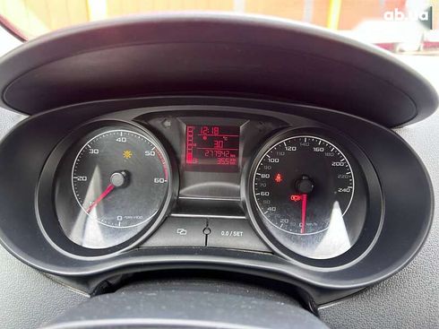 SEAT Ibiza 2012 - фото 22