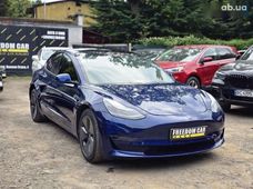 Продаж вживаних Tesla Model 3 2023 року у Львові - купити на Автобазарі
