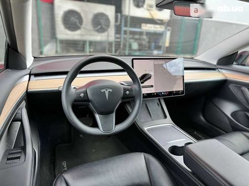 Tesla Model 3 2021 - фото 24