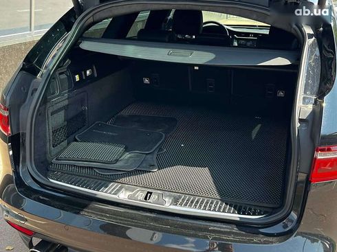 Jaguar XF 2019 - фото 6
