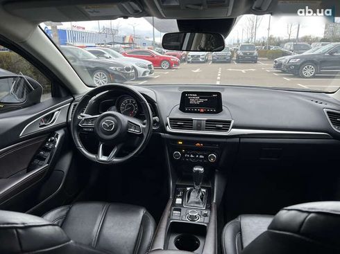 Mazda 3 2018 - фото 29