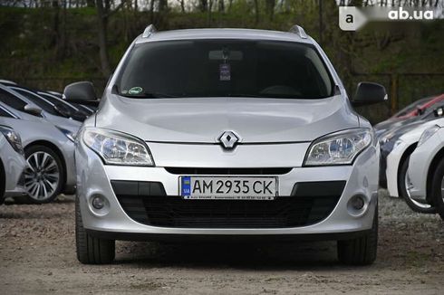 Renault Megane 2011 - фото 9