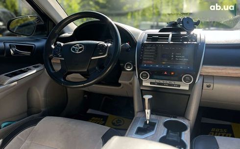 Toyota Camry 2013 - фото 16