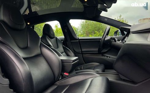 Tesla Model S 2019 - фото 10