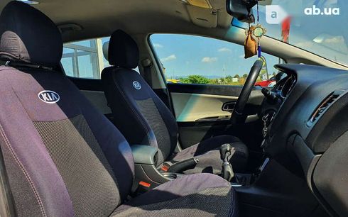 Kia Cee'd 2015 - фото 19