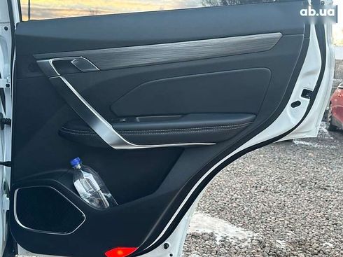 Geely Atlas 2022 - фото 30
