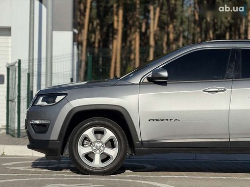 Jeep Compass 2021 - фото 12
