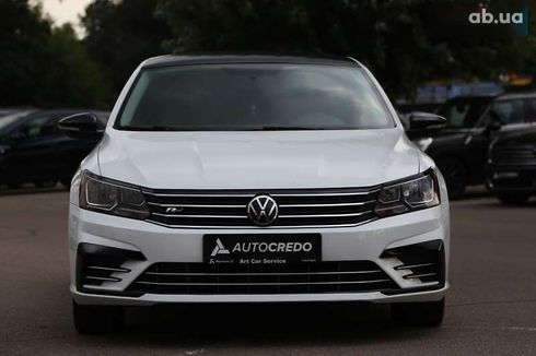 Volkswagen Passat 2018 - фото 2