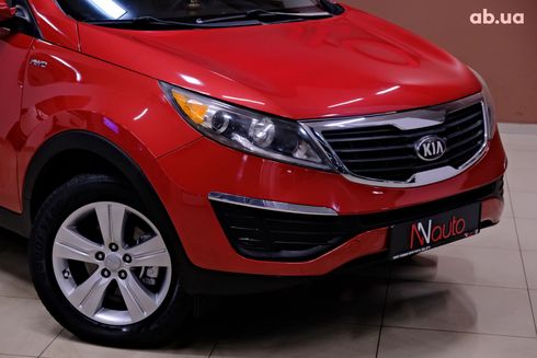 Kia Sportage 2012 красный - фото 3