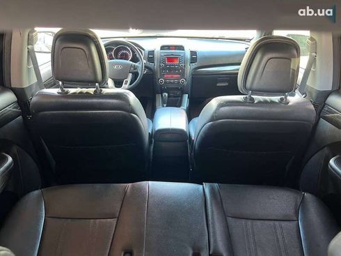 Kia Sorento 2010 - фото 19