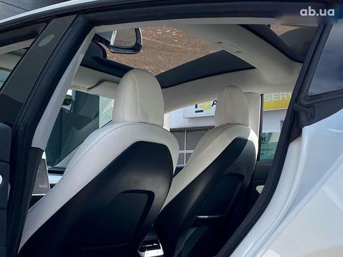 Tesla Model 3 2019 - фото 16