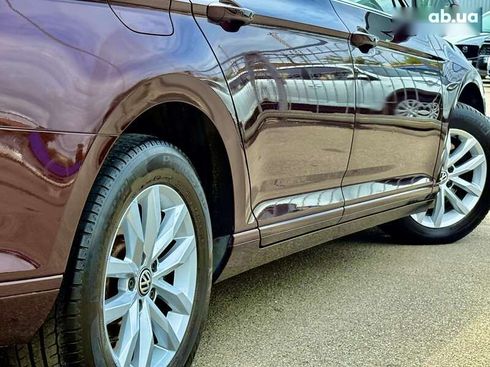Volkswagen Passat 2017 - фото 24