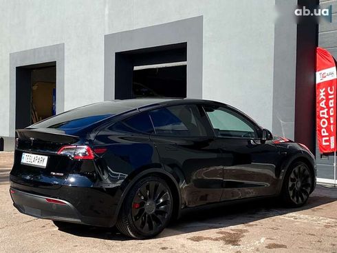 Tesla Model Y 2023 - фото 9